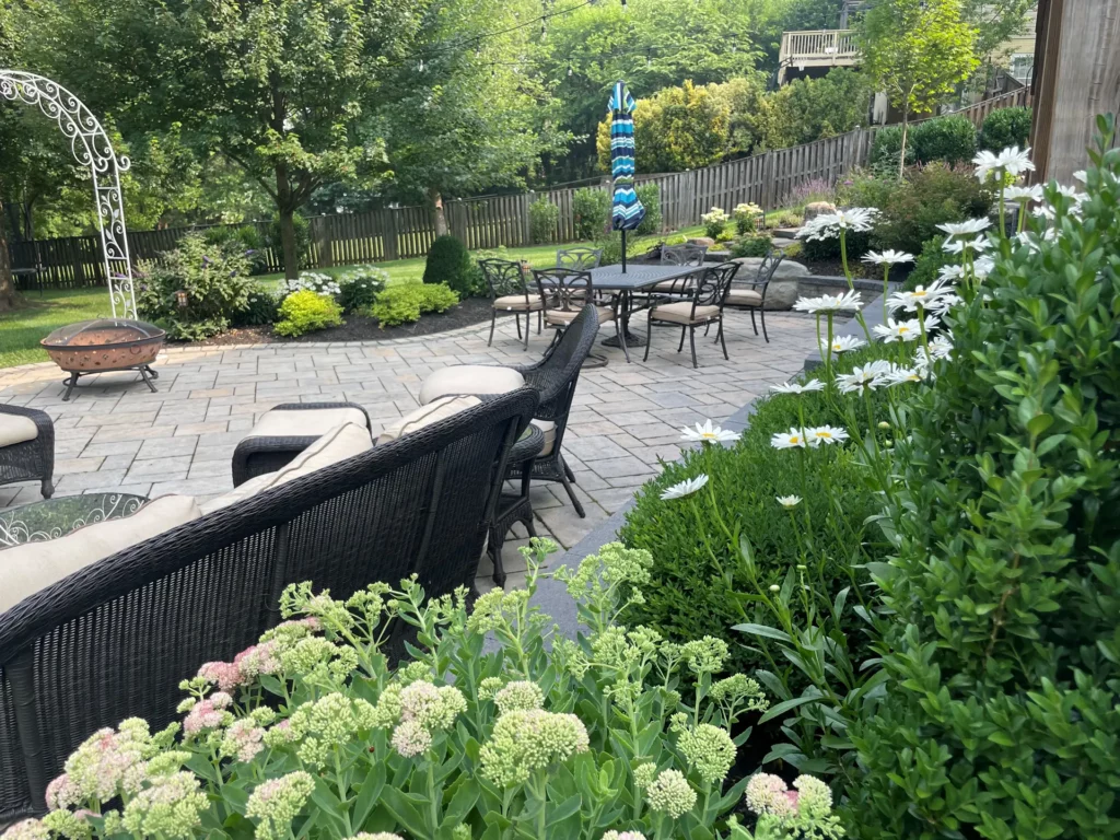 Independence Landscaping