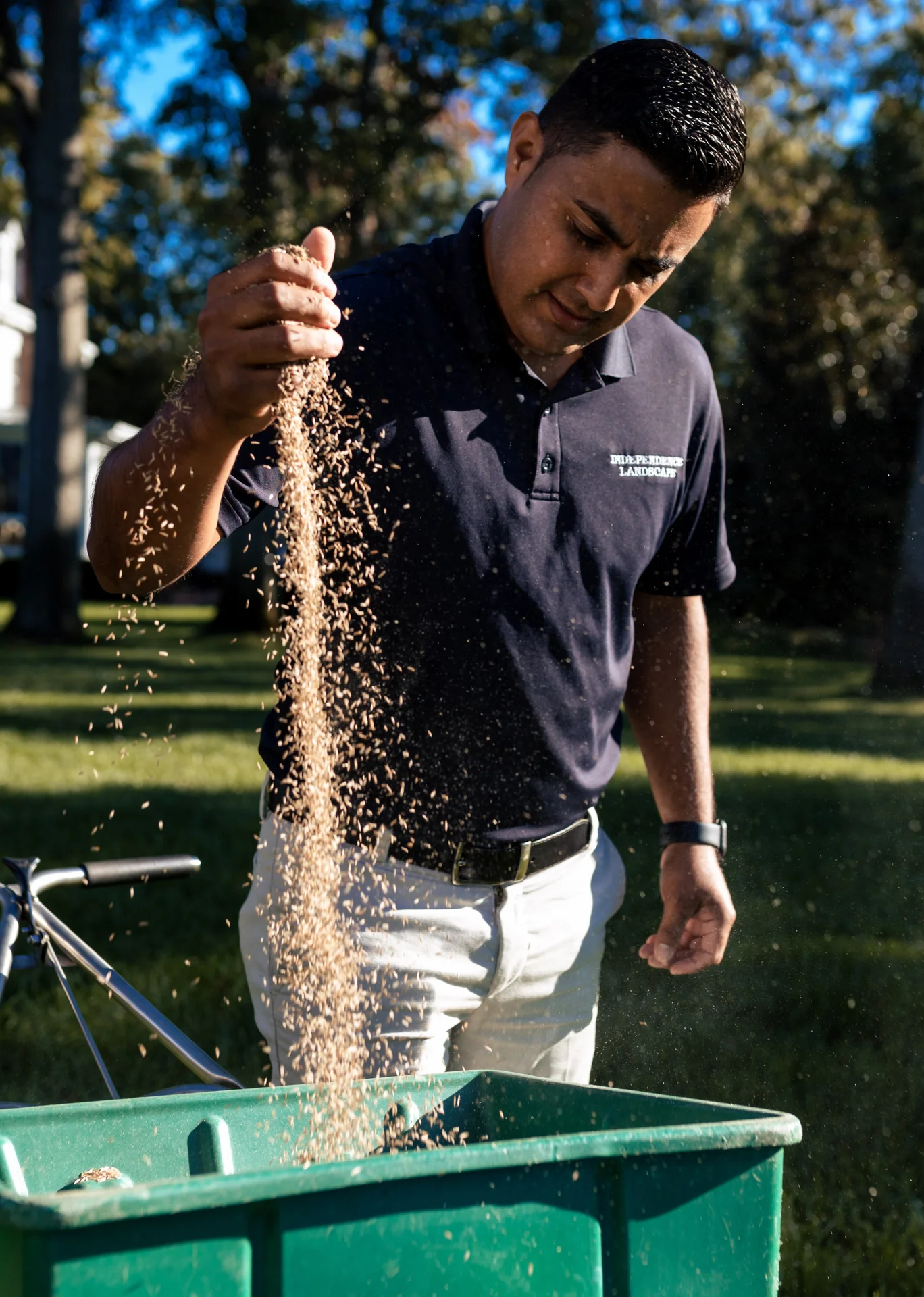 Independence Landscape mowing a lawn in dumfries, VA